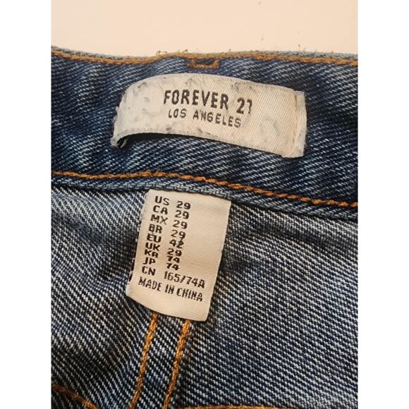Forever 21 Button Fly Denim Shorts, Size 29, 2" inseam - Picture 3 of 6